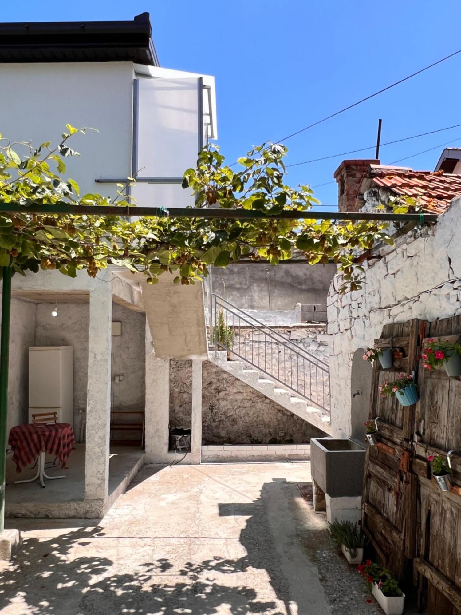 Guest House Kiwi Mostar Zewnętrze zdjęcie